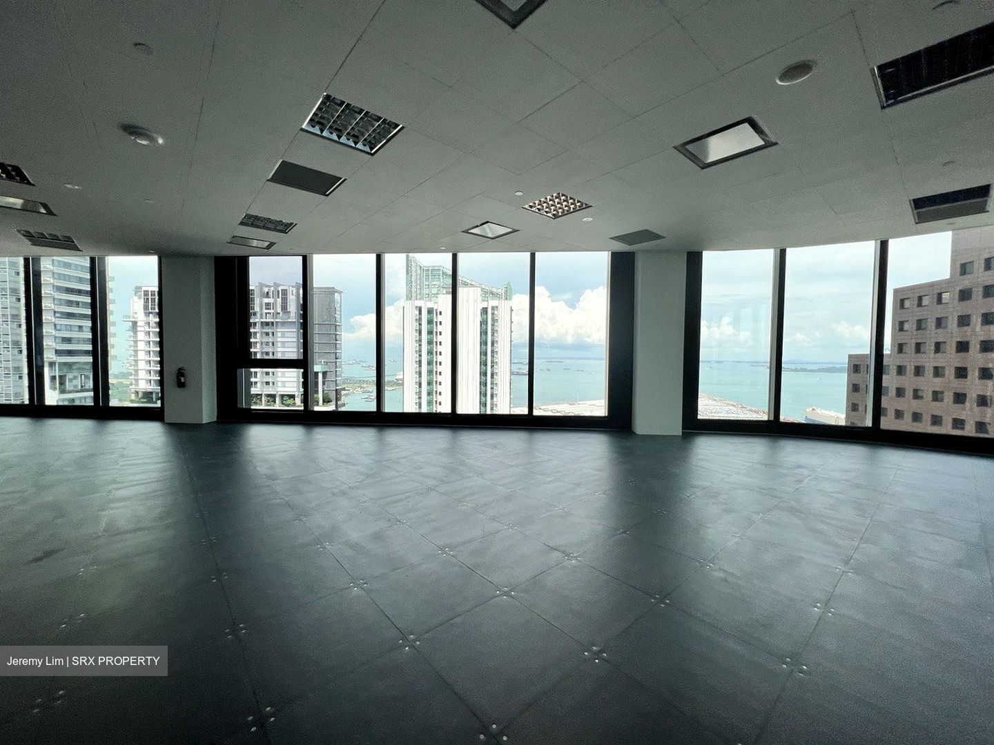 Hub Synergy Point (D2), Office #437340621